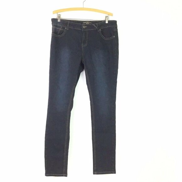NWT Kiss & Fly Rosee 17/18 Skinny Jeans Stretch Dark Wash 5 Pocket Straight Leg - Picture 12 of 12